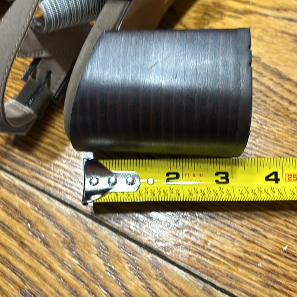 Market & Spruce elastic strap block heel sandals.  Size 9 1/2. - Picture 12 of 12